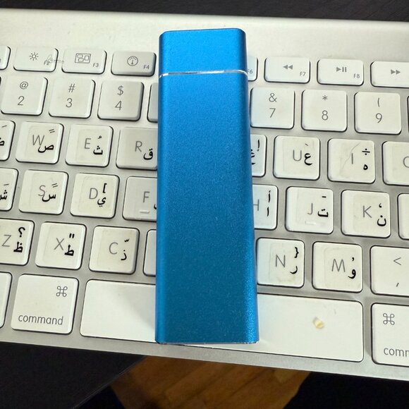 30TB Blue External Hard Drive Type-C/USB 3.1 High-Speed (With 1pc OTG Adapter) - Picture 5 of 6